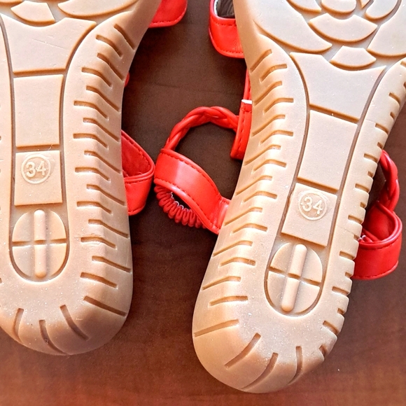 NEW Sparkly Red Sandals - Picture 5 of 8